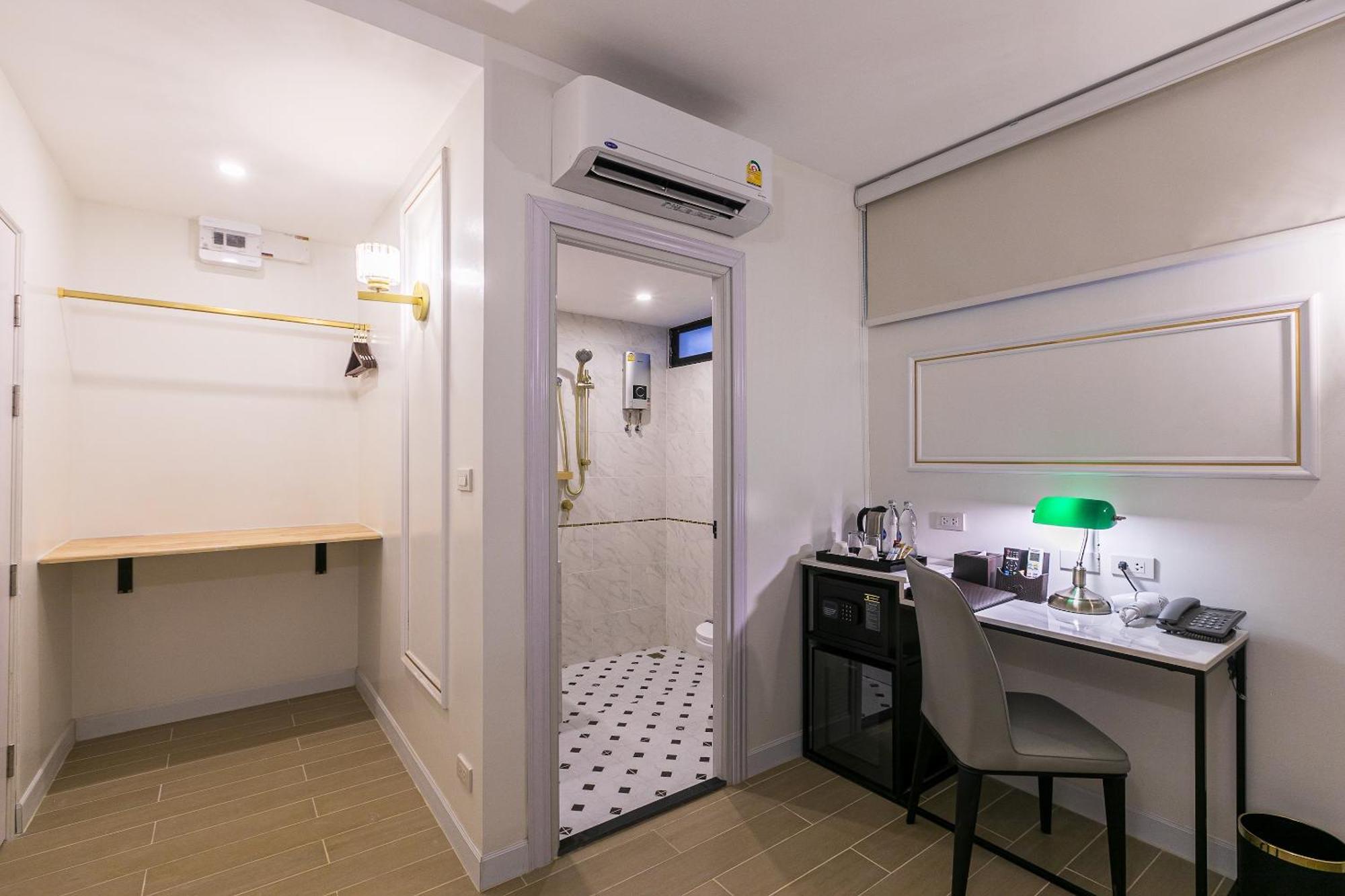 Rose Apple Hotel Bangkok Exterior photo