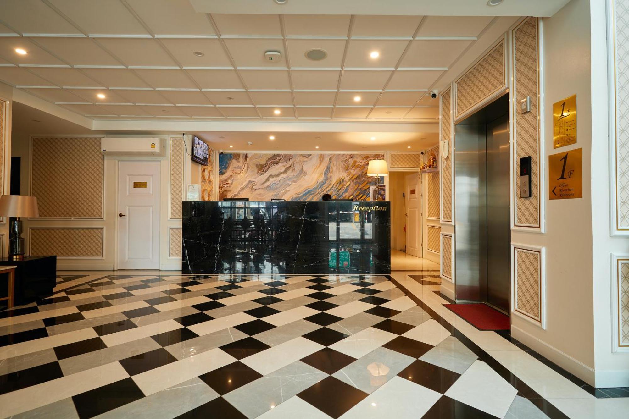 Rose Apple Hotel Bangkok Exterior photo